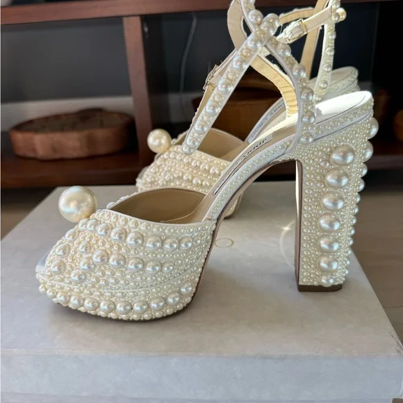 JIMMY CHOO White Satin Pearl Bridal SACARIA 120 Platform Heels 39/8, In Box, A++ - Picture 8 of 16